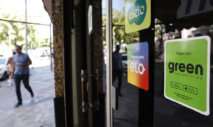 Empresários veem com expectativa mudanças no vale-alimentação