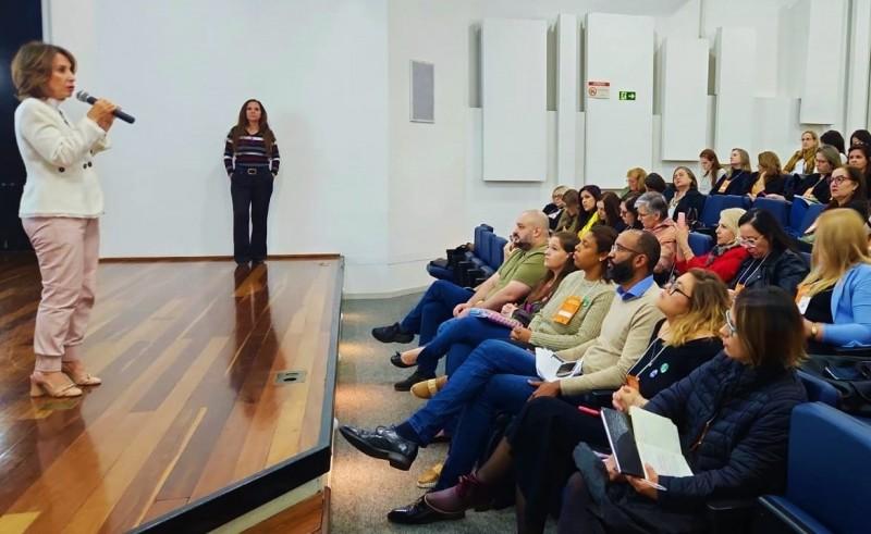 Formação de professores para implantação do Ensino Médio em Tempo Integral é iniciada pela Secretaria da Educação