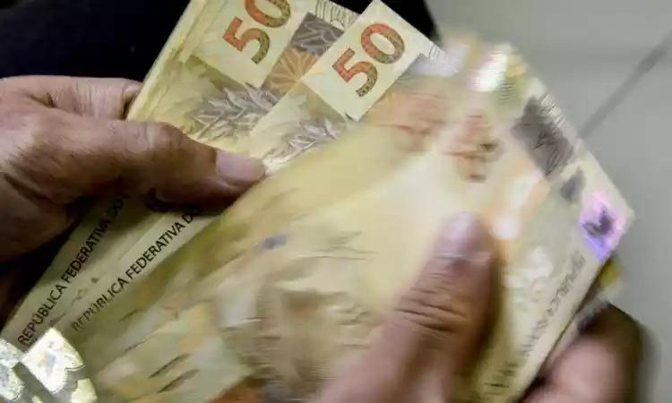 Pagamento do 13º e novo salário mínimo pelo INSS tem início hoje