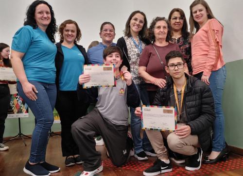 Estudantes de Escolas Municipais recebem medalha em cerimônia da OBMEP