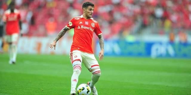 Inter tem prazo de 45 dias para quitar dívida por Bustos na Fifa