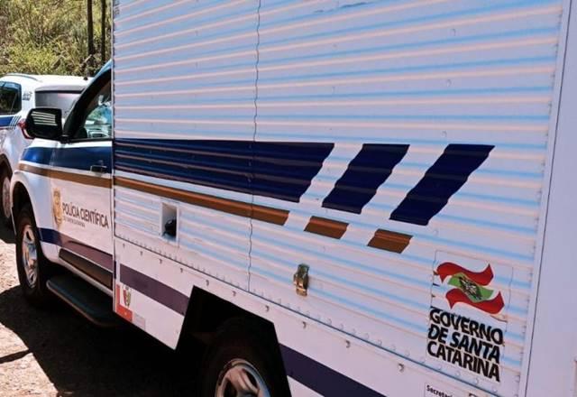 Trabalhador de 24 anos morre após acidente em máquina de laticínio em Santa Catarina