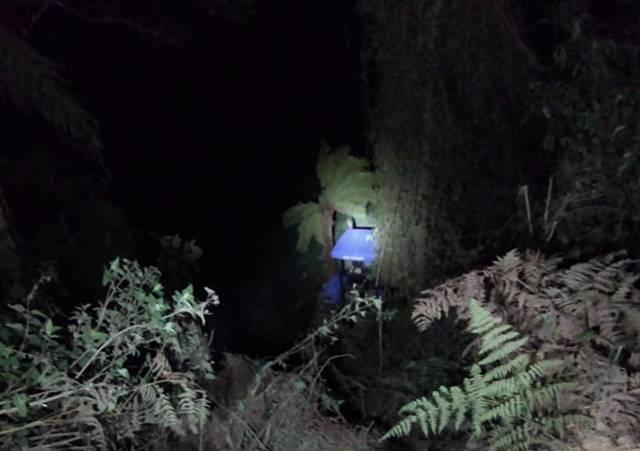 Agricultor escapa ileso após queda de 15 metros em ribanceira