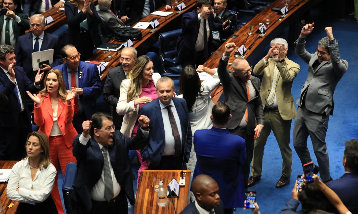 Aprovada no Senado, Reforma Tributária retorna à Câmara para novas deliberações