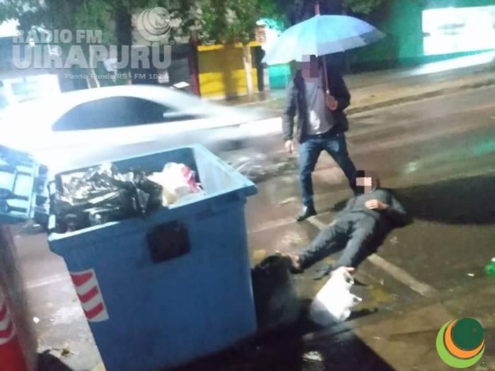 Discussão por pizza acaba com homem esfaqueado em Passo Fundo