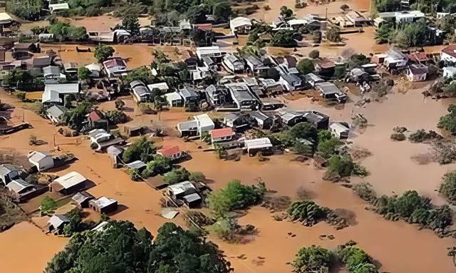 Resultados das chuvas no Sul: 7 mortes e mais de 8 mil desabrigados