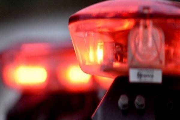 Bebê recém-nascida é descoberta morta dentro de saco em terreno baldio em Chapecó
