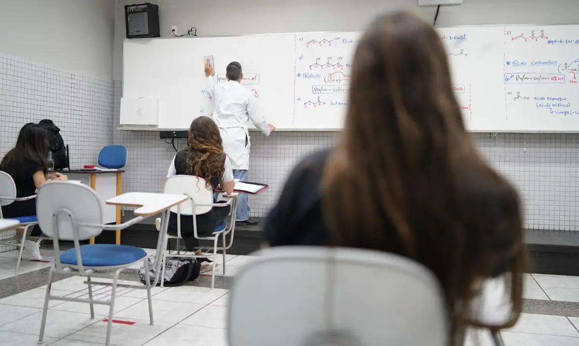 MEC publica notas e destaca importância do exame para o ensino superior