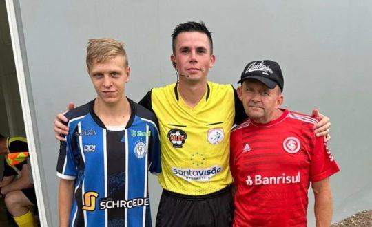 Árbitro assistente se torna Herói ao salvar menino de afogamento durante partida de futebol