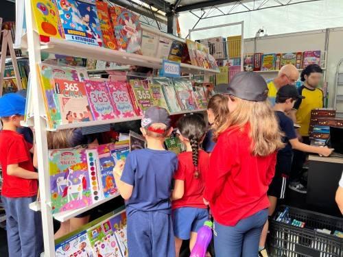 106 anos de Erechim é celebrado com a 25ª Feira do Livro