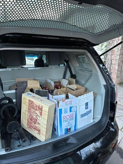 Polícia Federal combate importação irregular de vinhos em operação