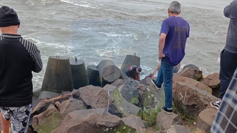 Corpo de idoso desaparecido após naufrágio é encontrado em Passo de Torres