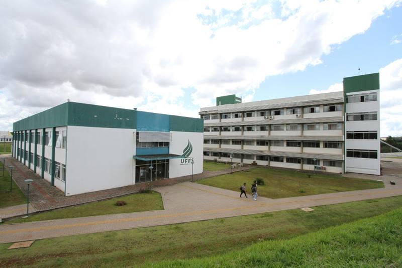 UFFS lança edital do Pró-Imigrante para ingresso em 2025