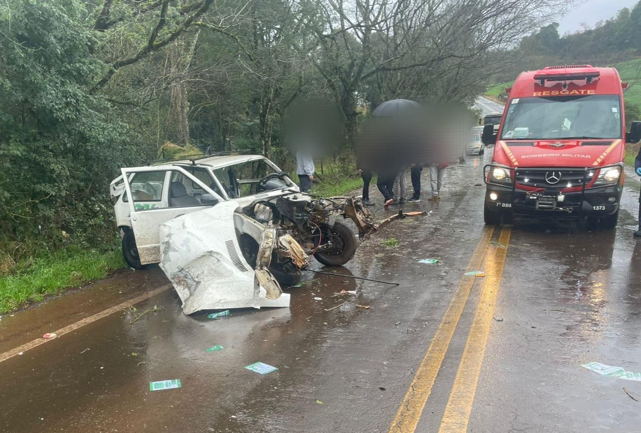 Adulto e criança ficam feridos em acidente na RS-211em Paulo Bento