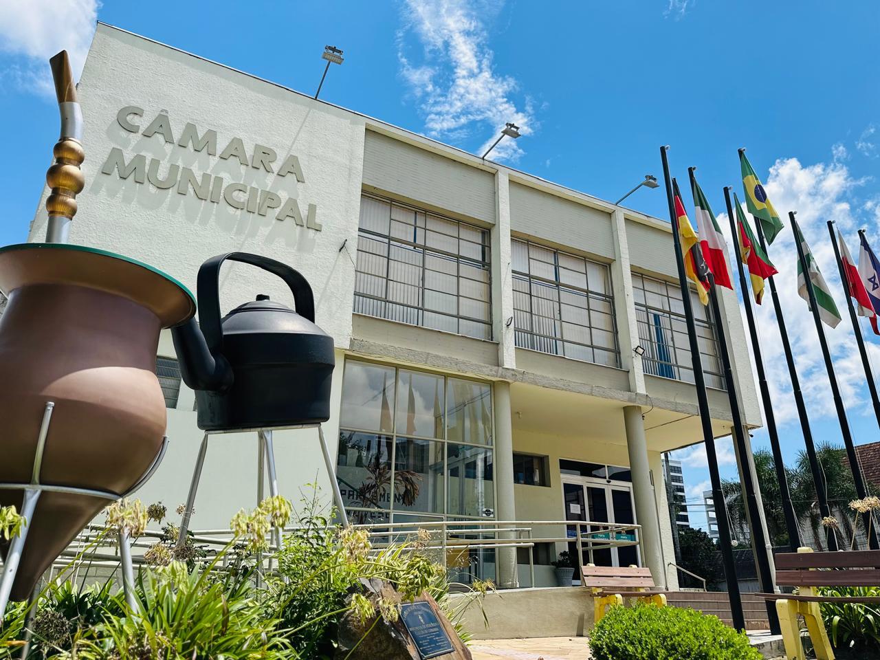 Câmara aprova Plano de Carreira e reestrutura cargos do Legislativo