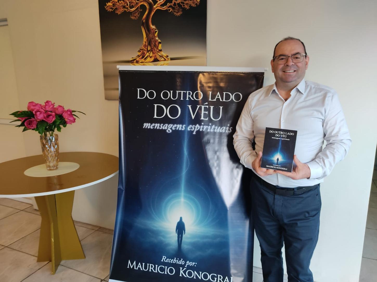 Erechim recebe lançamento de livro que aborda vida, morte e espiritualidade