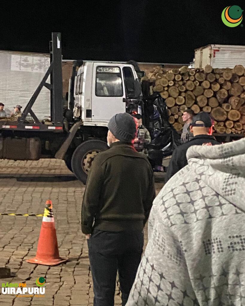 Homem morre após ser prensado por caminhões em Casca