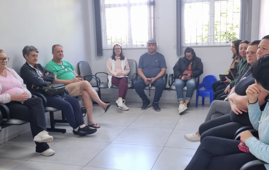 Atendimento humanizado transforma sala de espera da UBS Aldo Arioli em ambiente de acolhimento