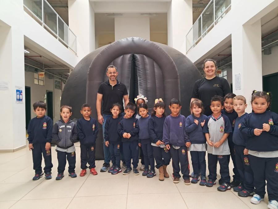 Projeto “O que tem no céu?” desperta a curiosidade científica das crianças da Escola Othelo Rosa