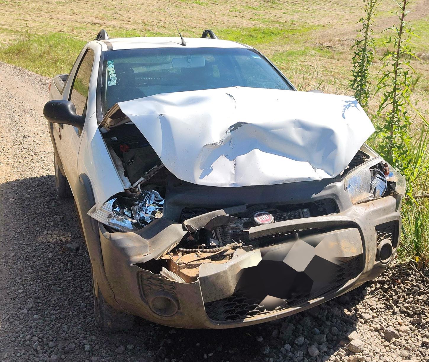 Colisão frontal deixa homem ferido em Erechim