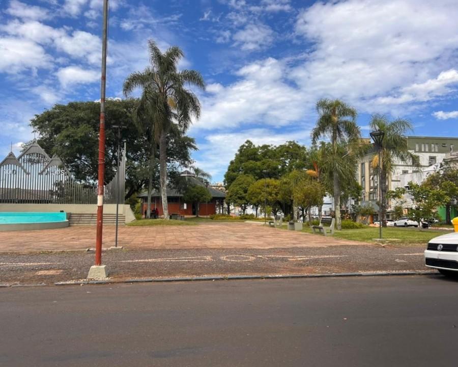 Inscrições para ponto rotativo de food truck na Praça Júlio de Castilhos terminam nesta sexta-feira