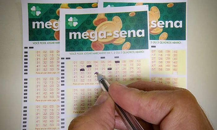 Mega-Sena sorteia prêmio de R$ 130 milhões nesta quinta-feira