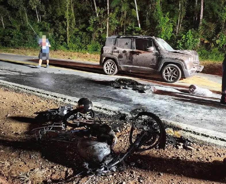 Polícia Científica tenta localizar familiares de motociclista que morreu na BR-280
