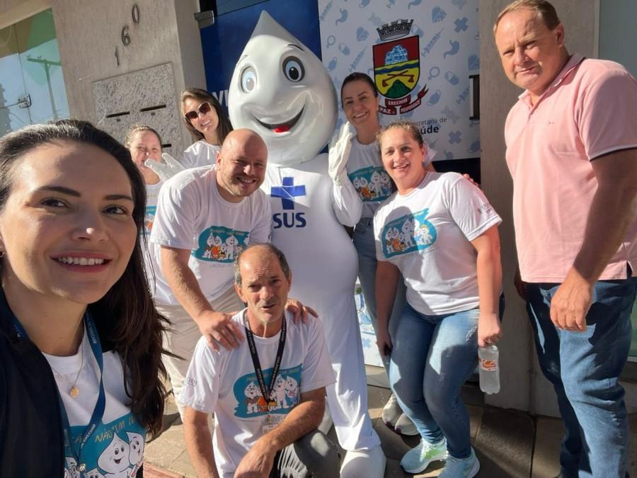 Dia D de Multivacinação imuniza 2.450 pessoas contra a gripe e tem grande adesão em Erechim