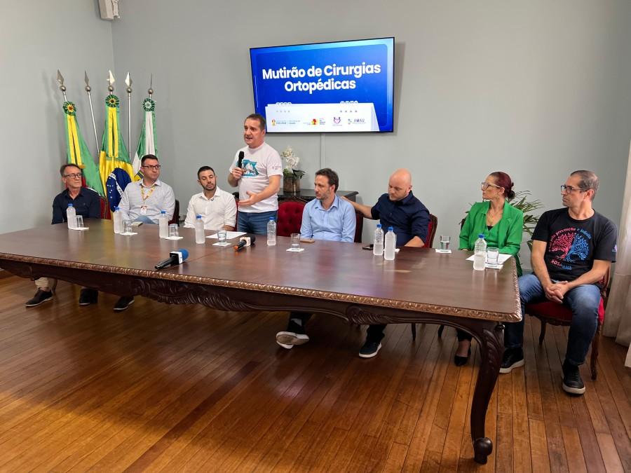Mutirão regional de cirurgias de joelho é anunciado em Erechim para reduzir filas no Alto Uruguai