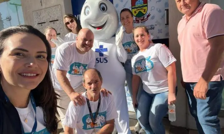 Dia D de Multivacinação imuniza 2.450 pessoas contra a gripe e tem grande adesão em Erechim