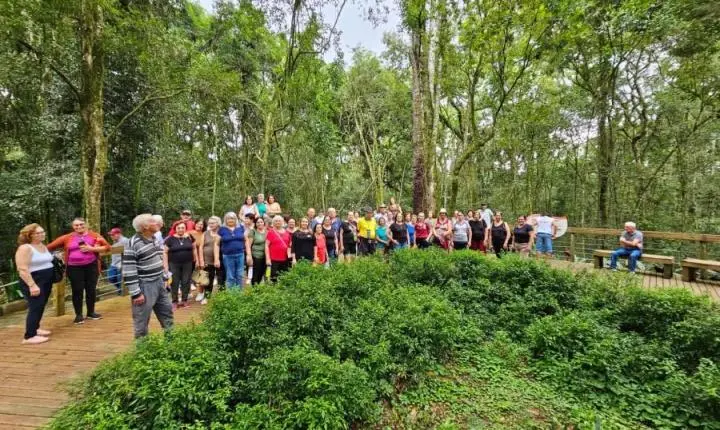 Erechim Mais Verde engaja mais de mil estudantes em ações de conscientização ambiental