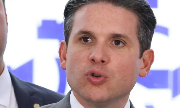 Câmara dos Deputados cria comissão especial para analisar redução da jornada de trabalho