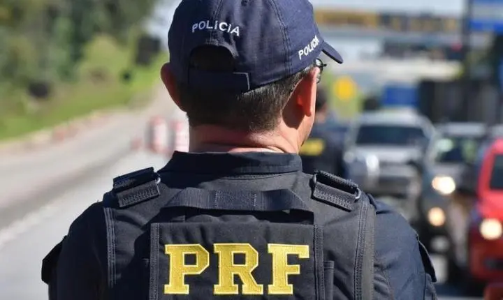 PRF intensifica fiscalização nas rodovias federais durante feriado de Tiradentes
