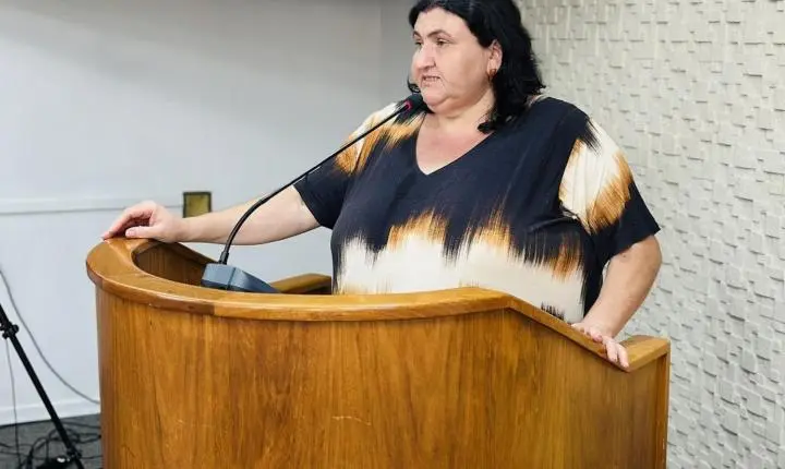 Vereadora Sandra Picoli propõe campanha para ampliar uso da Parada Segura em Erechim